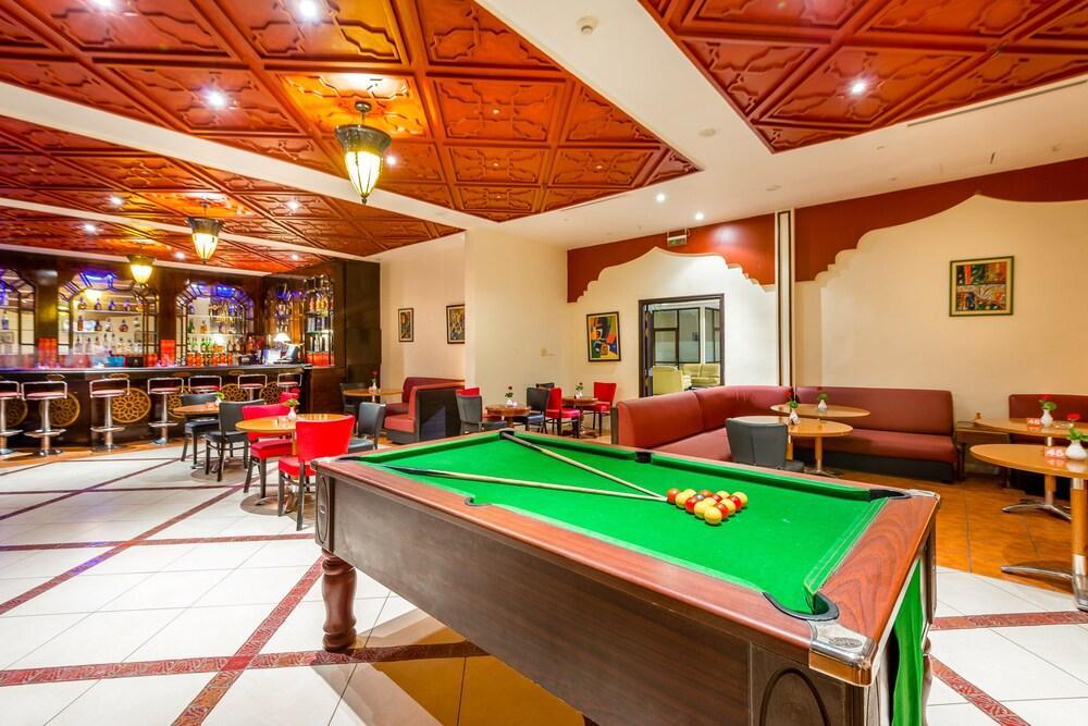 Farah Safi Hotel Luaran gambar