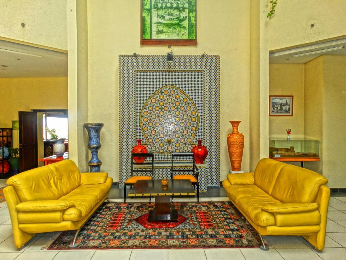 Farah Safi Hotel Luaran gambar