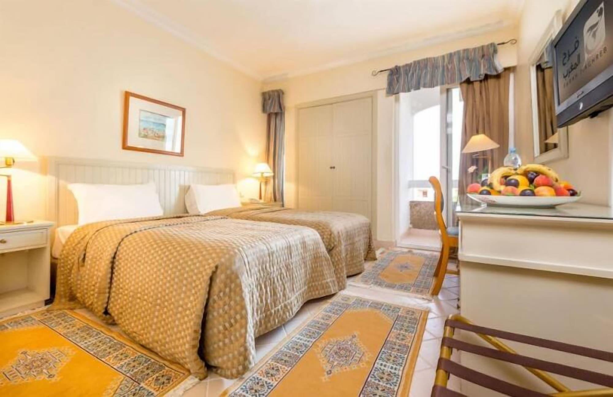 Farah Safi Hotel Luaran gambar