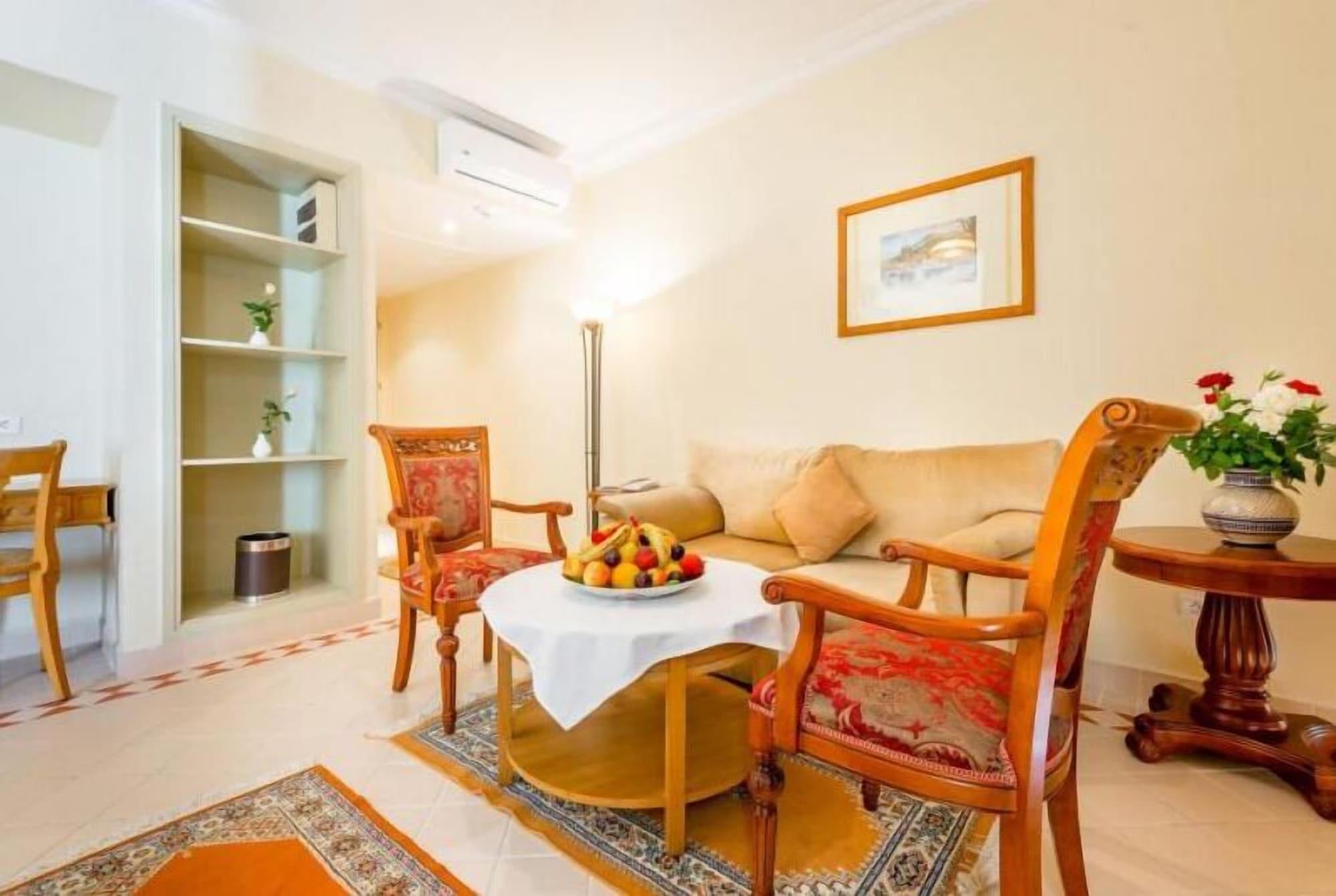 Farah Safi Hotel Luaran gambar