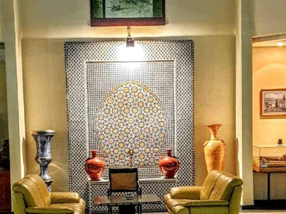 Farah Safi Hotel Luaran gambar