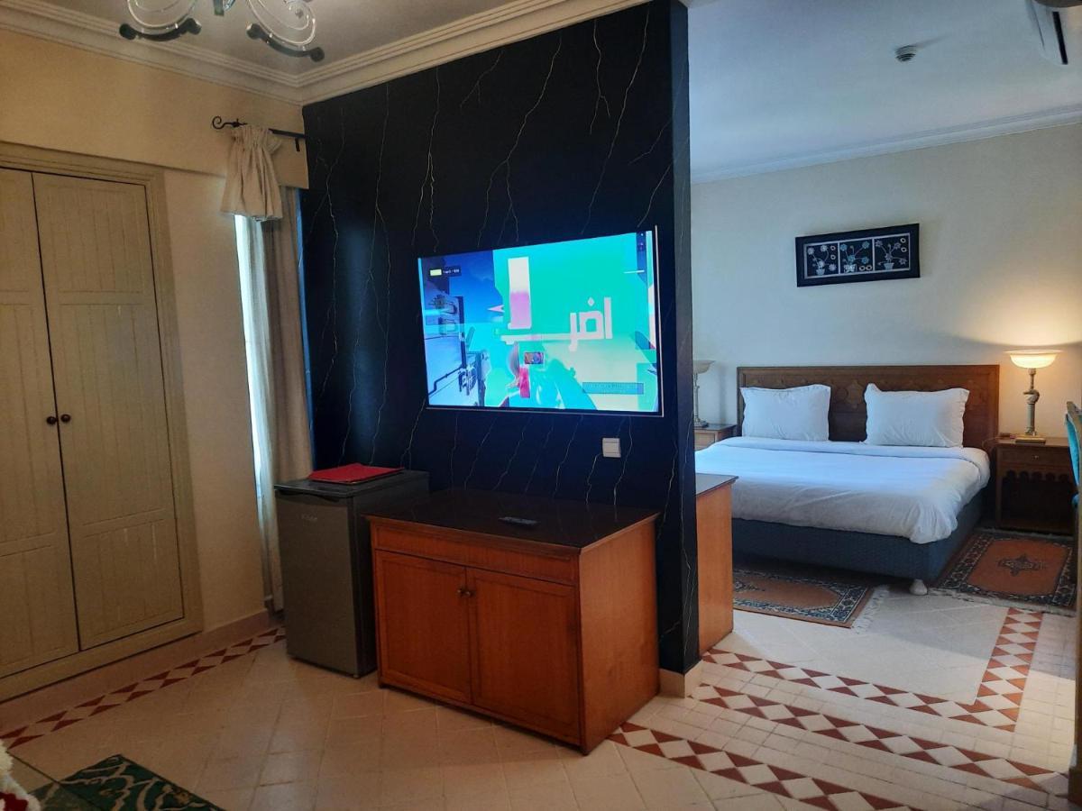 Farah Safi Hotel Luaran gambar