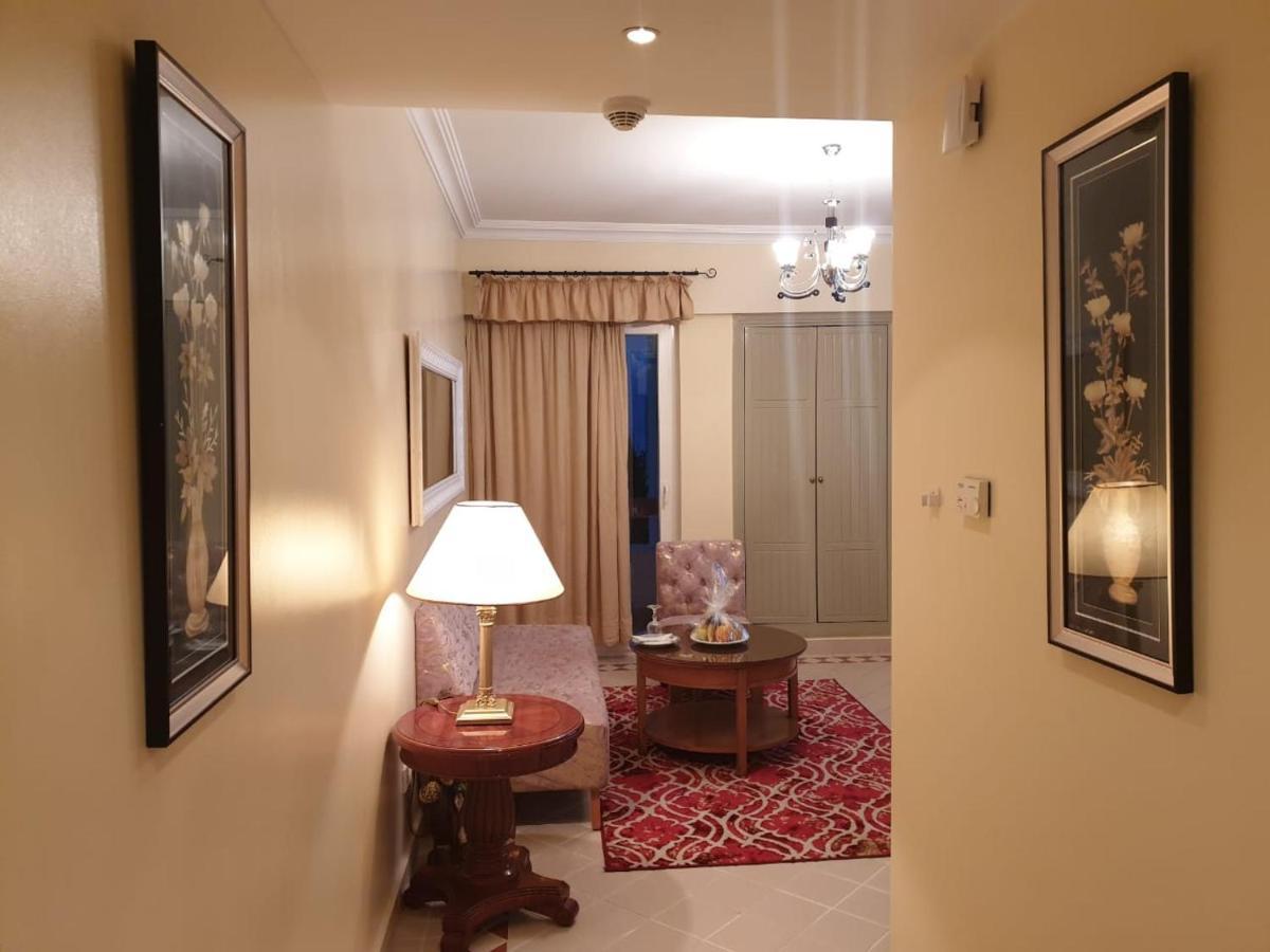 Farah Safi Hotel Luaran gambar