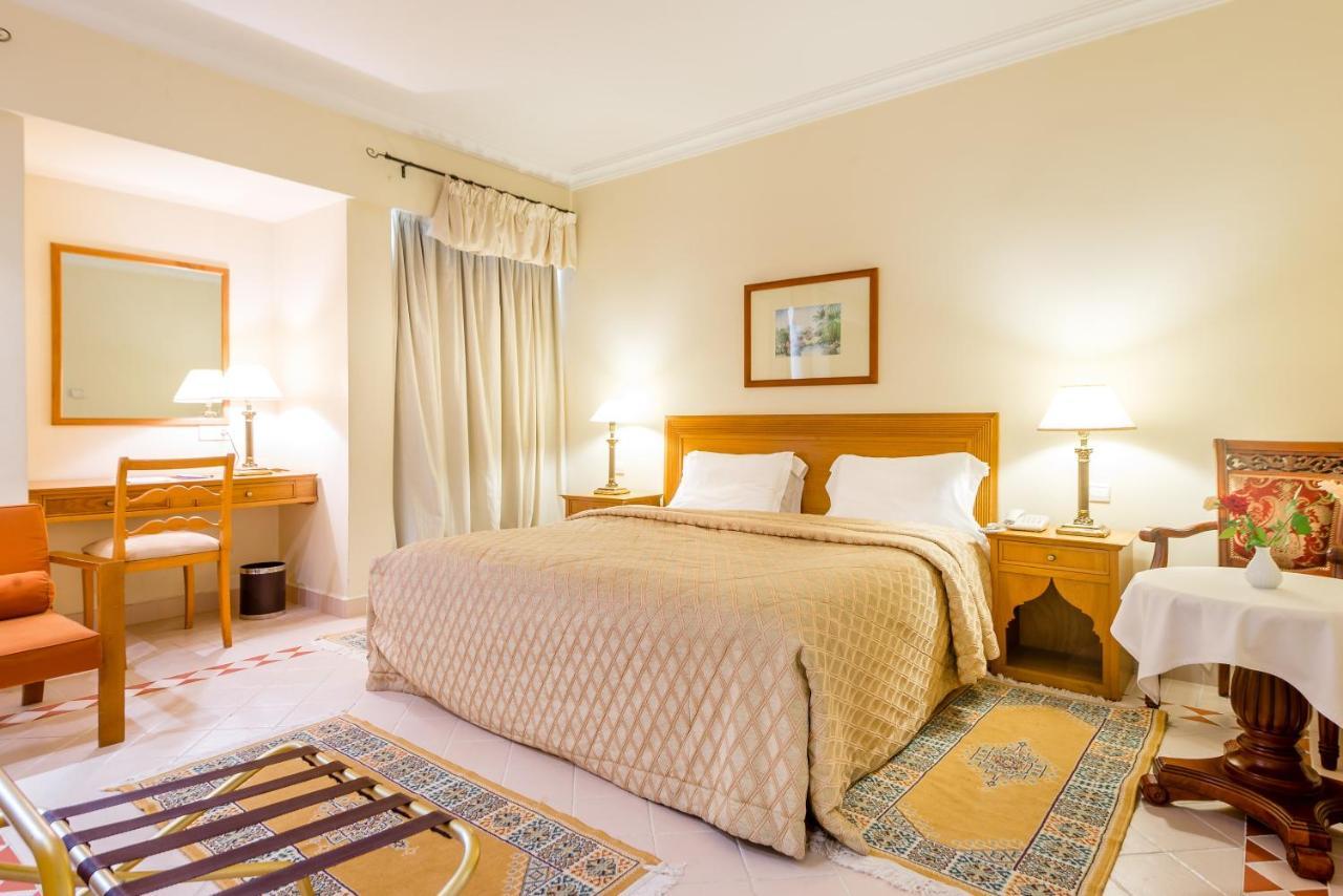 Farah Safi Hotel Luaran gambar