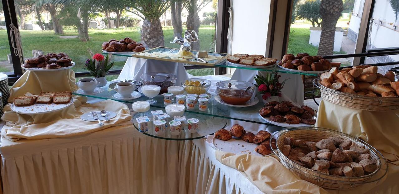 Farah Safi Hotel Luaran gambar